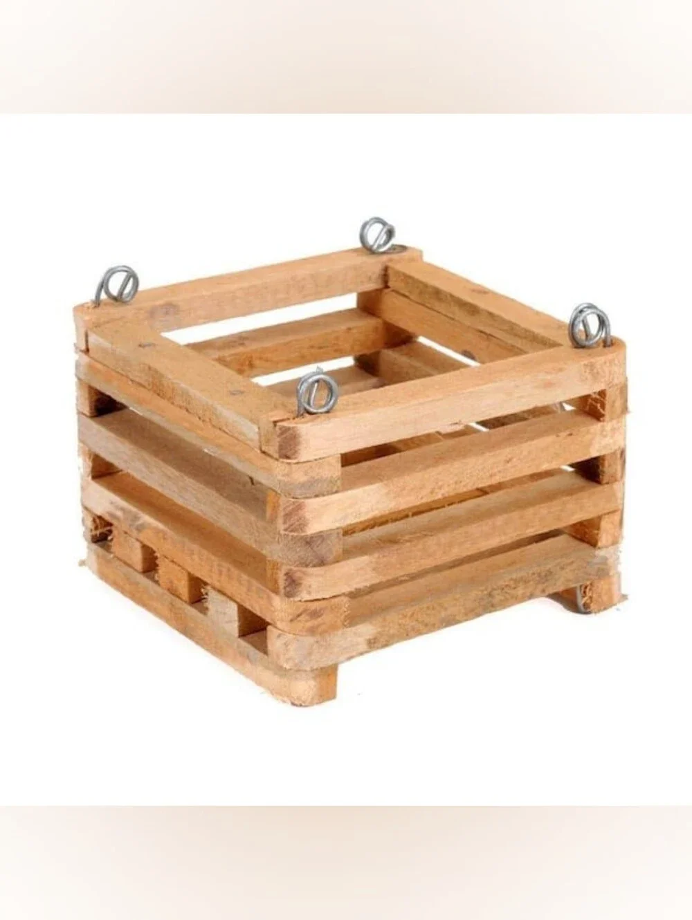 NWT Better-Gro 6 in. Square Hanging Wooden Basket Planter